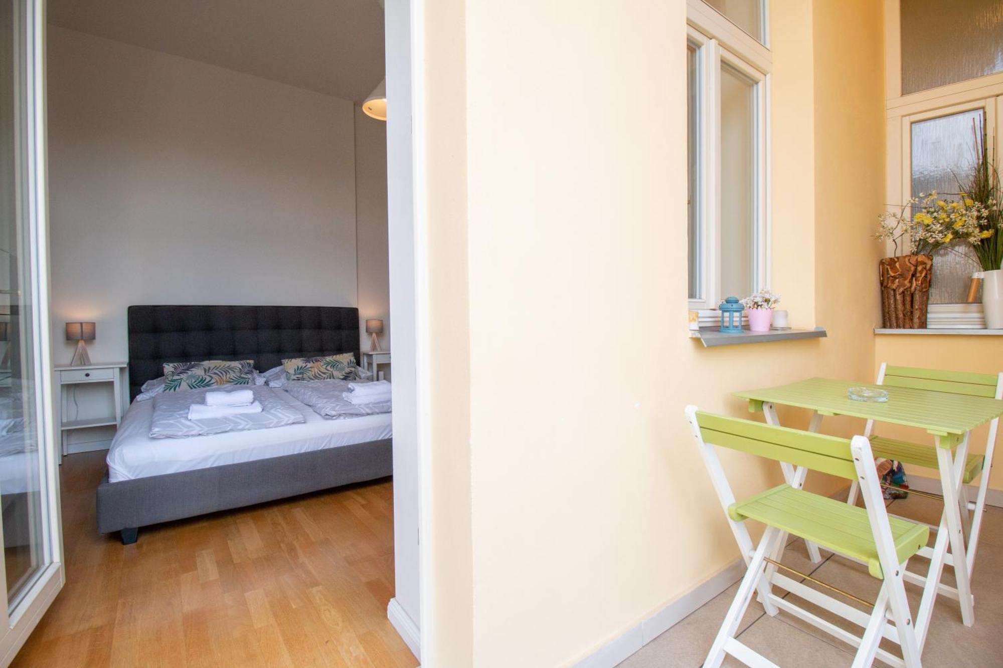 Stepanska Cr Apartments Praha Bagian luar foto