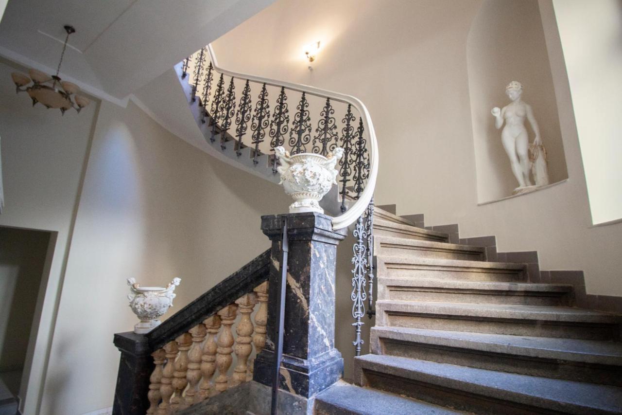 Stepanska Cr Apartments Praha Bagian luar foto